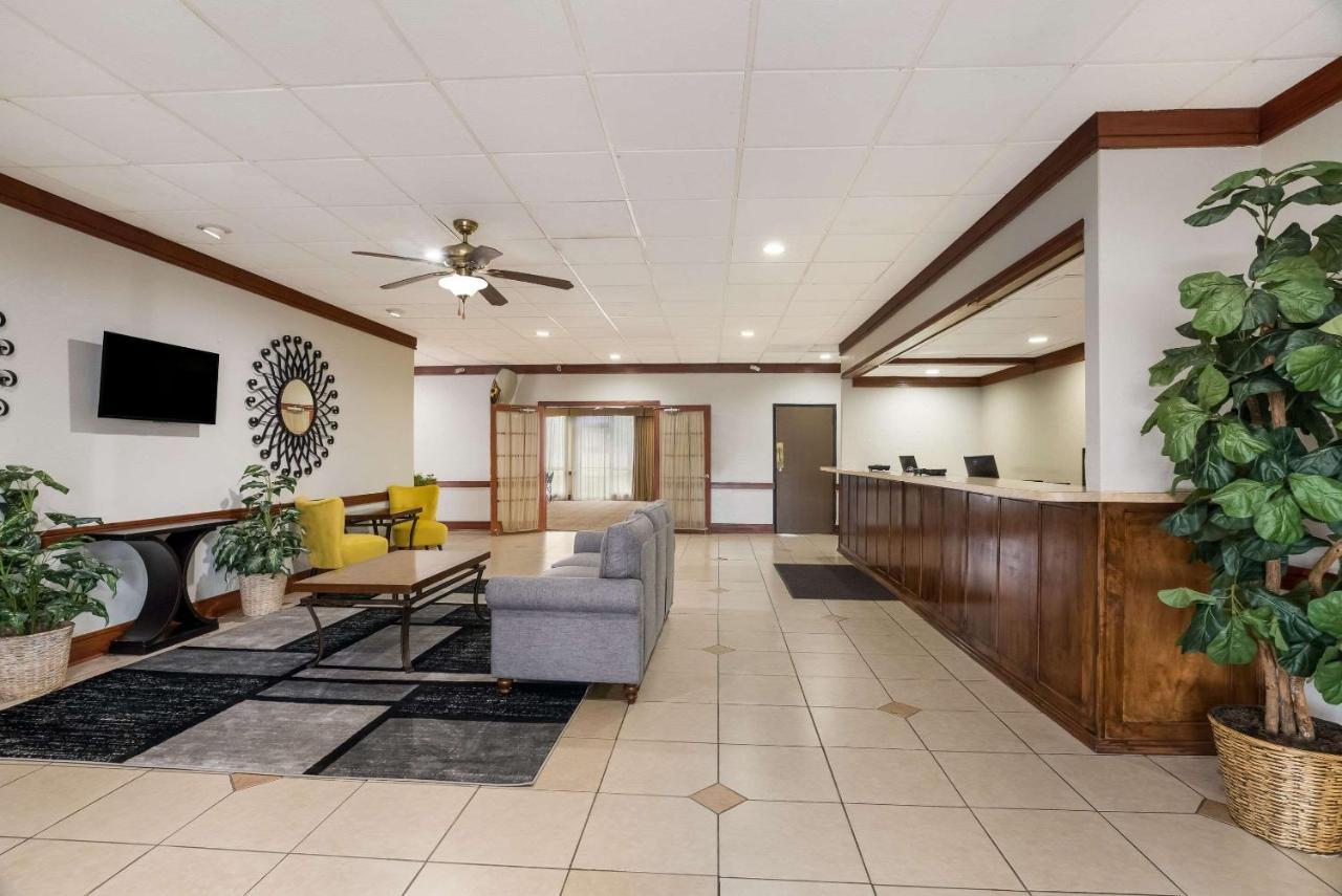 Quality Inn Alice ภายนอก รูปภาพ