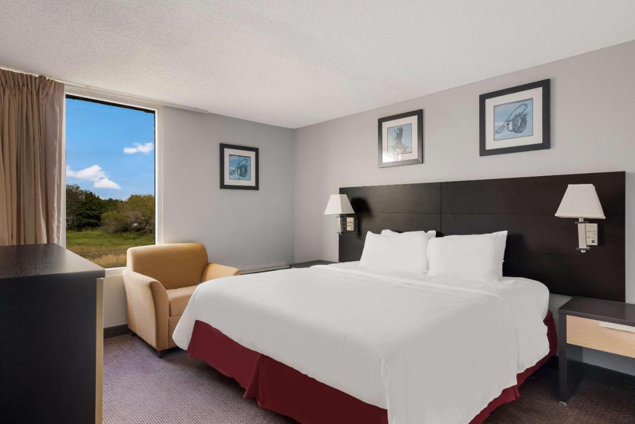 Quality Inn Alice ภายนอก รูปภาพ
